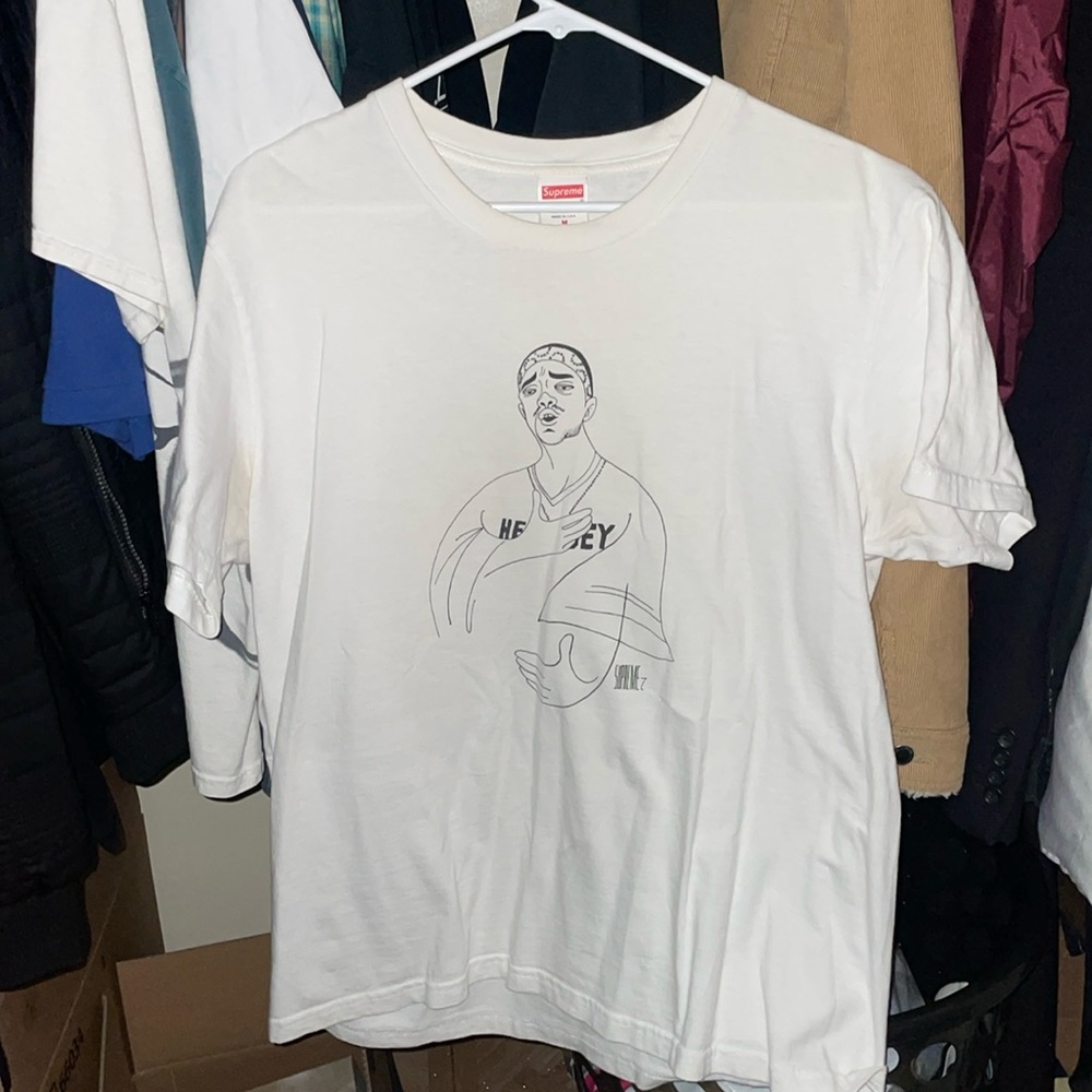 Supreme t shirt